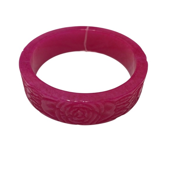 Pink Floral Bangle Bracelet. Resin material with matching Post back Earrings - Picture 3 of 4